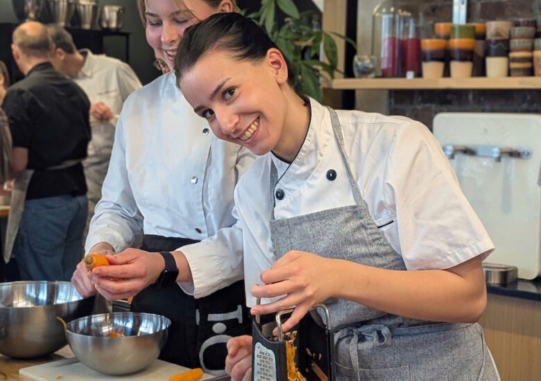 Konditorinnen, Konditoren, Bäckerinnen und Bäcker des AKBK auf Entdeckungsreise zu den Pariser Pâtisserien und Boulangerien